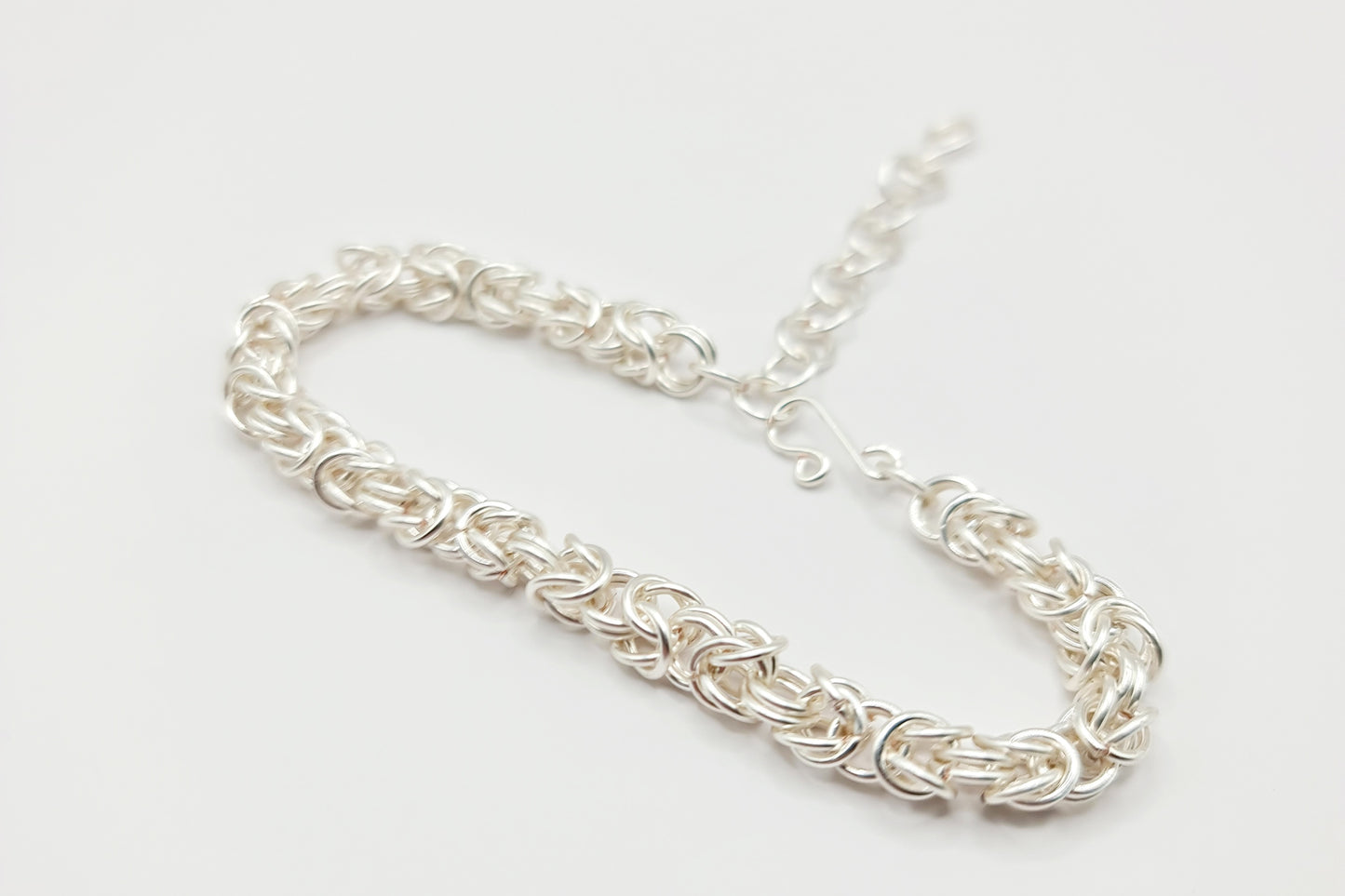 "Armband der Könige", versilbertes Kupfer